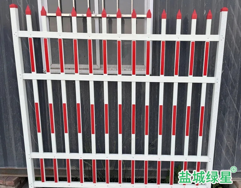 道路护栏：交通安全的重要防线